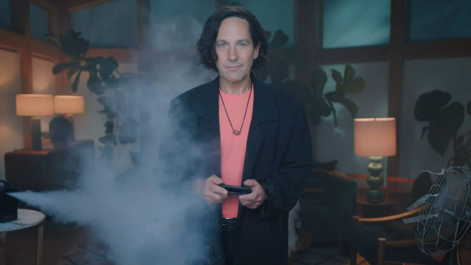 Paul Rudd Throwback Paul Rudd cosplays 1991 Paul Rudd in throwback Switch 2 commercial