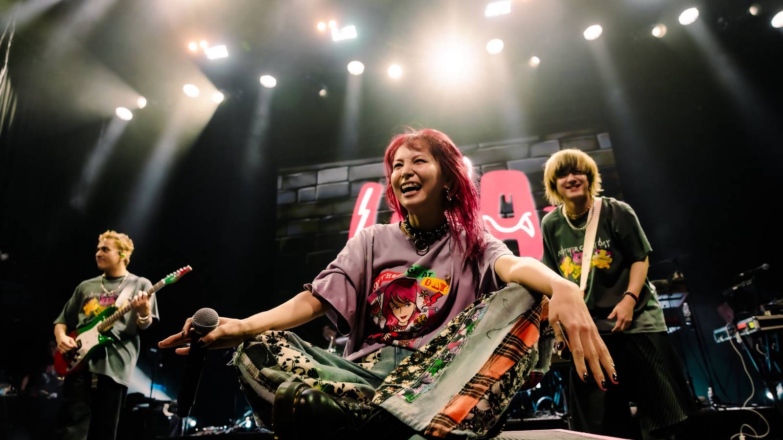 The Art of Crafting the Perfect Pop Song: Secrets to Hit Success