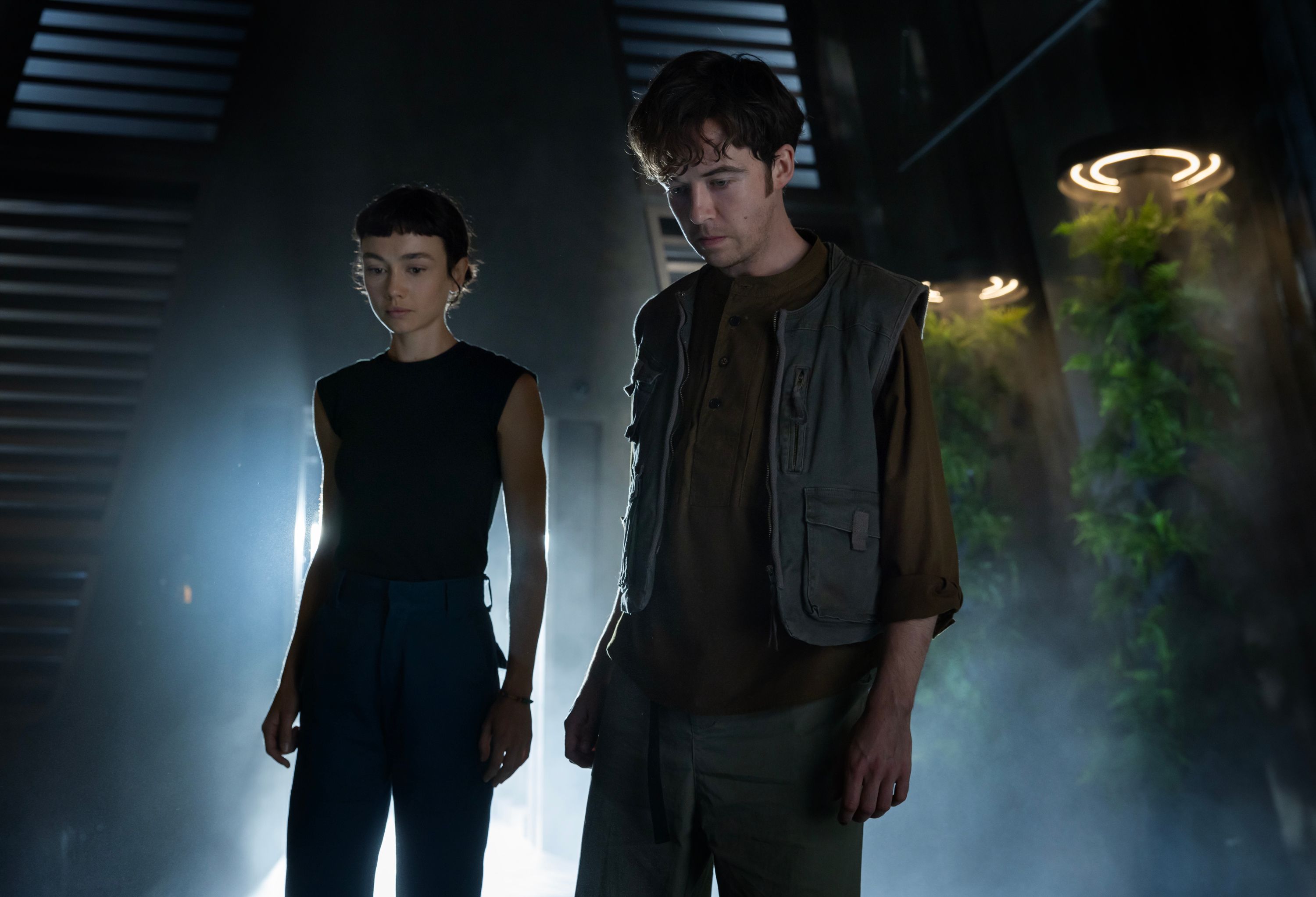 Wendy and Hermit in Alien Earth