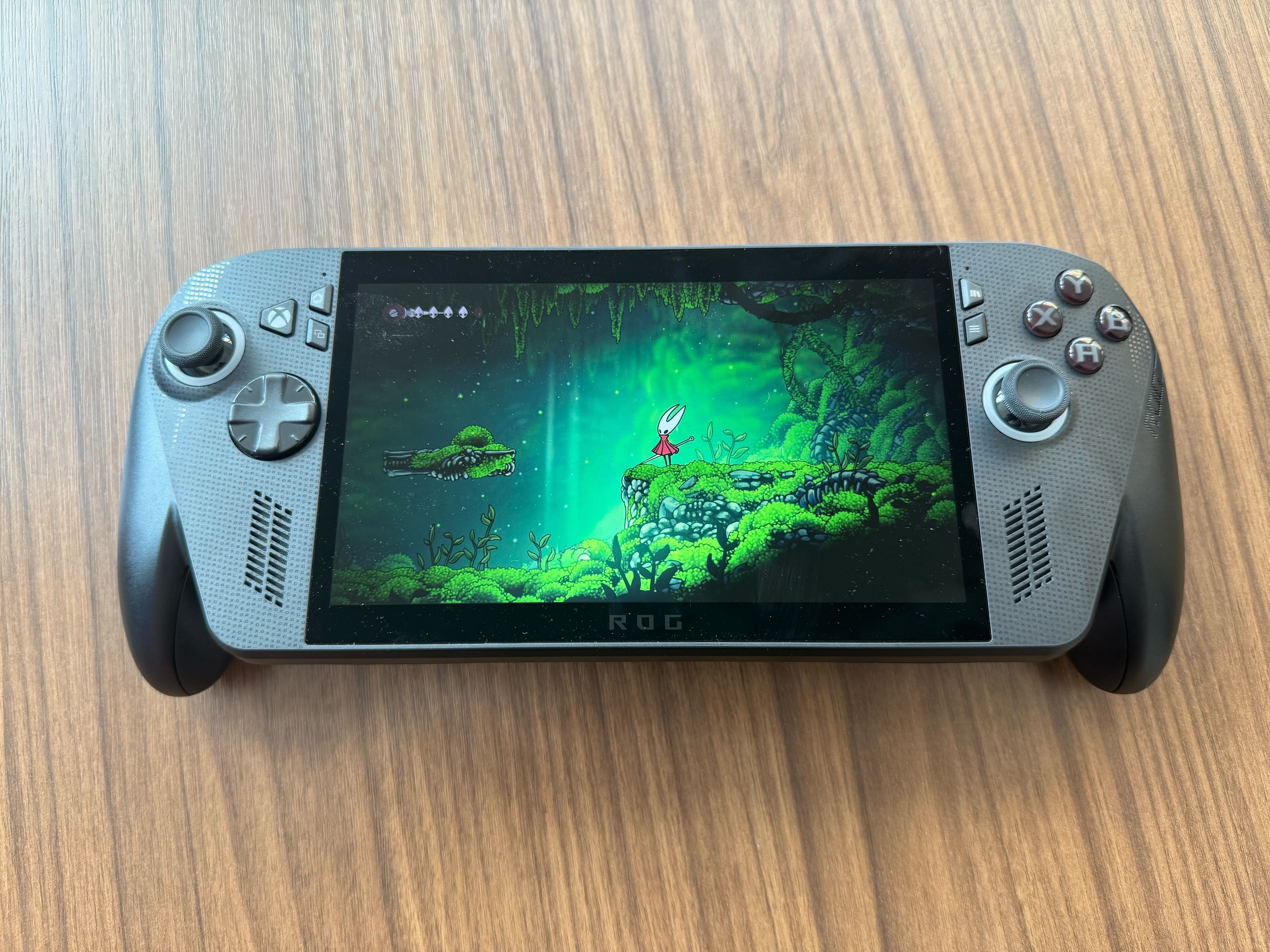 Xbox ROG Ally X hands-on preview: a powerhouse that will live or