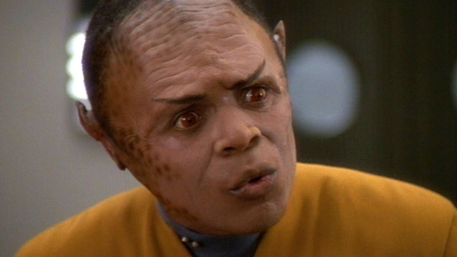 Tuvix gasping with puckered lips on Star Trek: Voyager