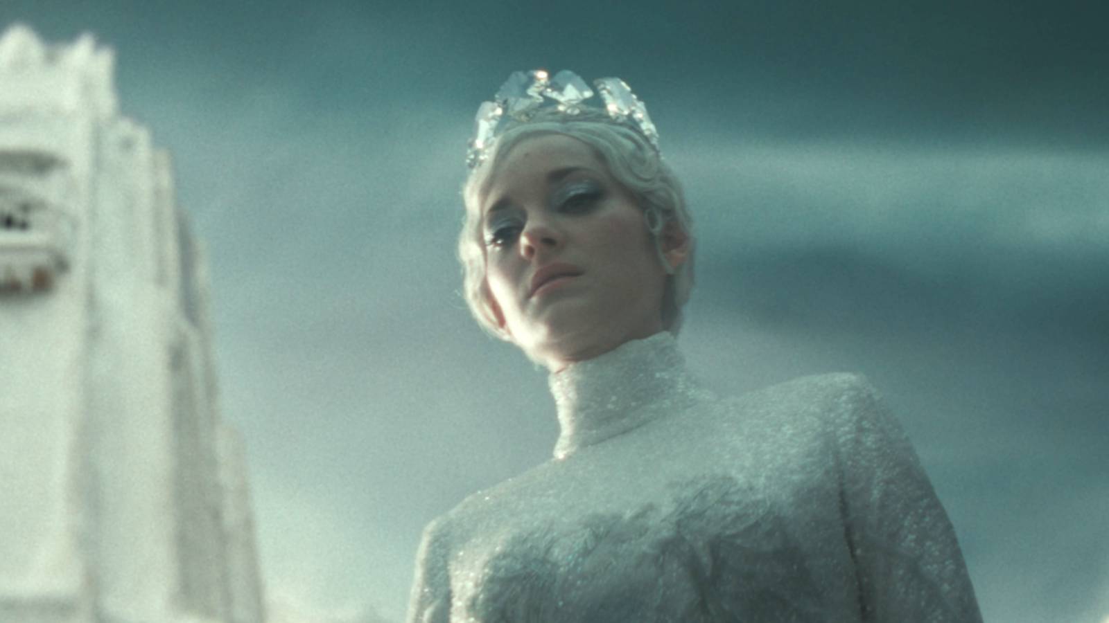 What Frozen Would Look Like as a Psychedelic Thriller What Frozen Would Look Like as a Psychedelic Thriller