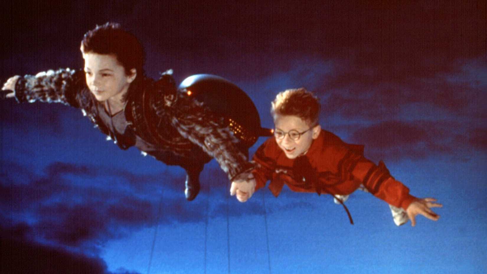 Before Twilight, there was The Little Vampire Jonathan Lipnicki and Rollo Weeks as Rudolph and Tony Thompson, fly through the air.