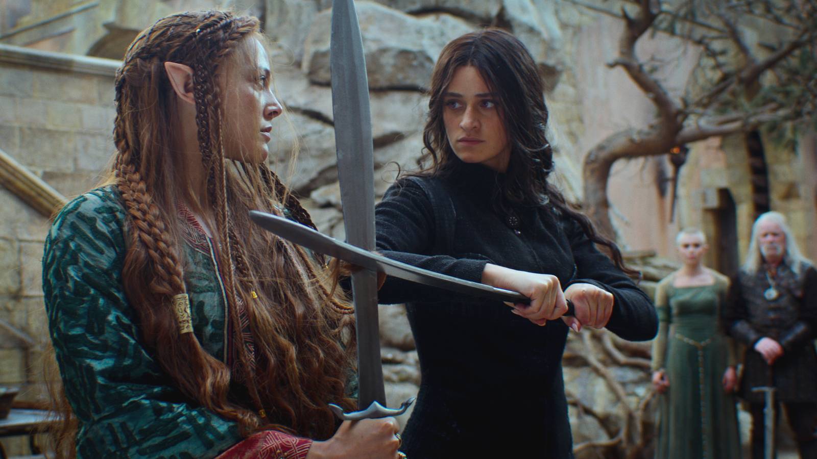 THE WITCHER S4_FIRST LOOK_2