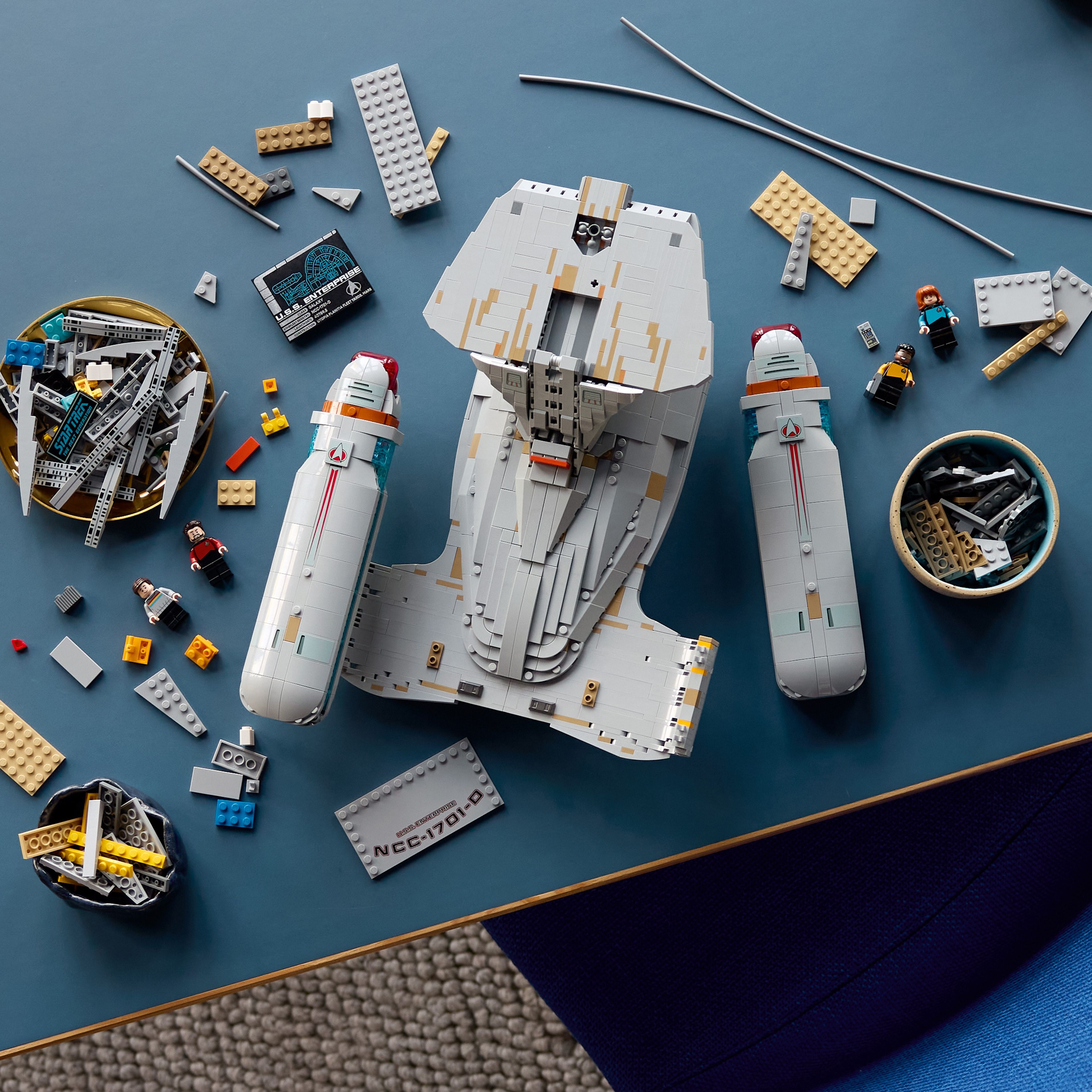 Lego Star Trek: The Next Generation Enterprise is here and huge