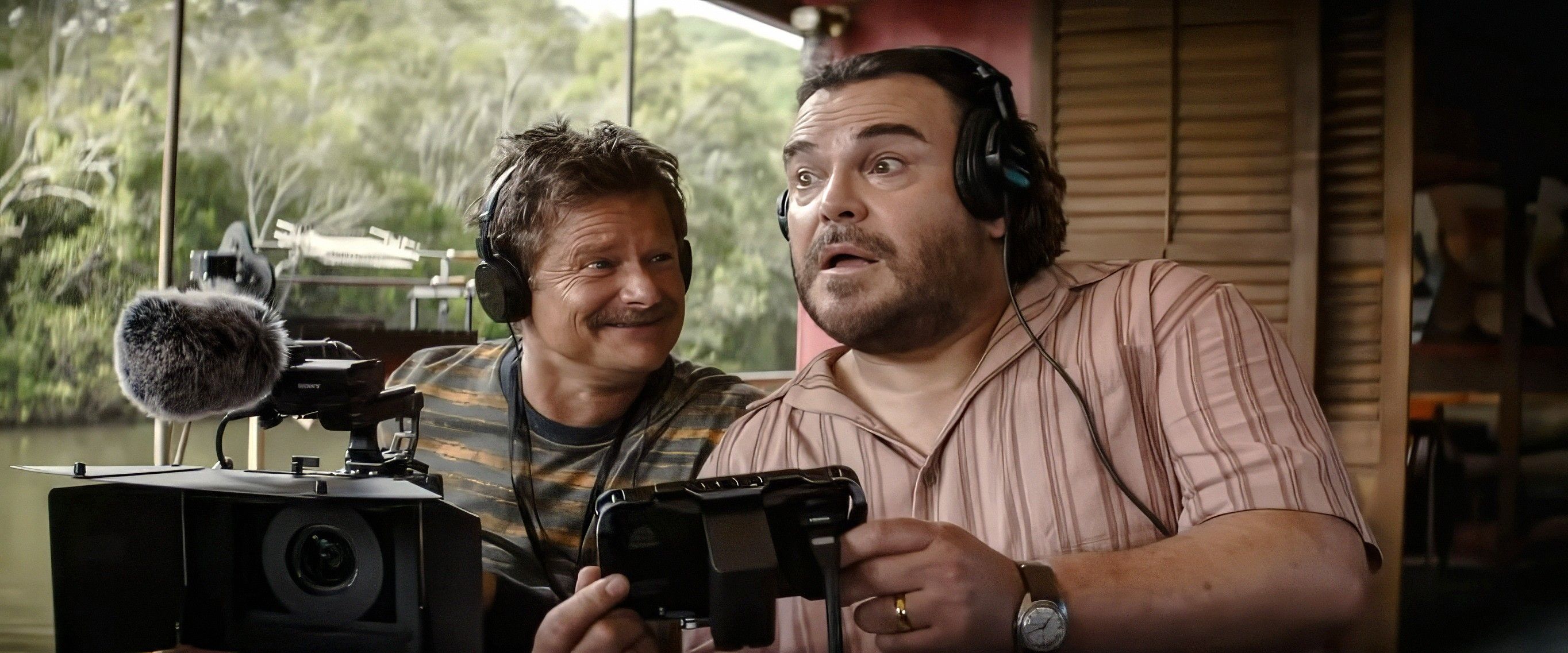 A menacing look at the new Anaconda movie