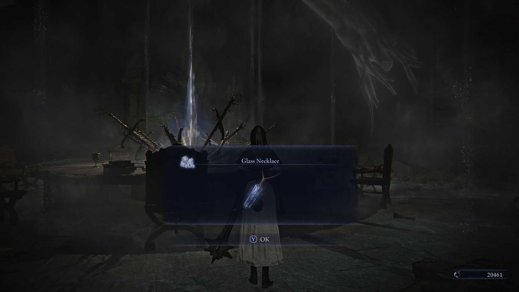 An Elden Ring Nightreign the Forsaken Hollows screenshot showing the Glass Necklace relic