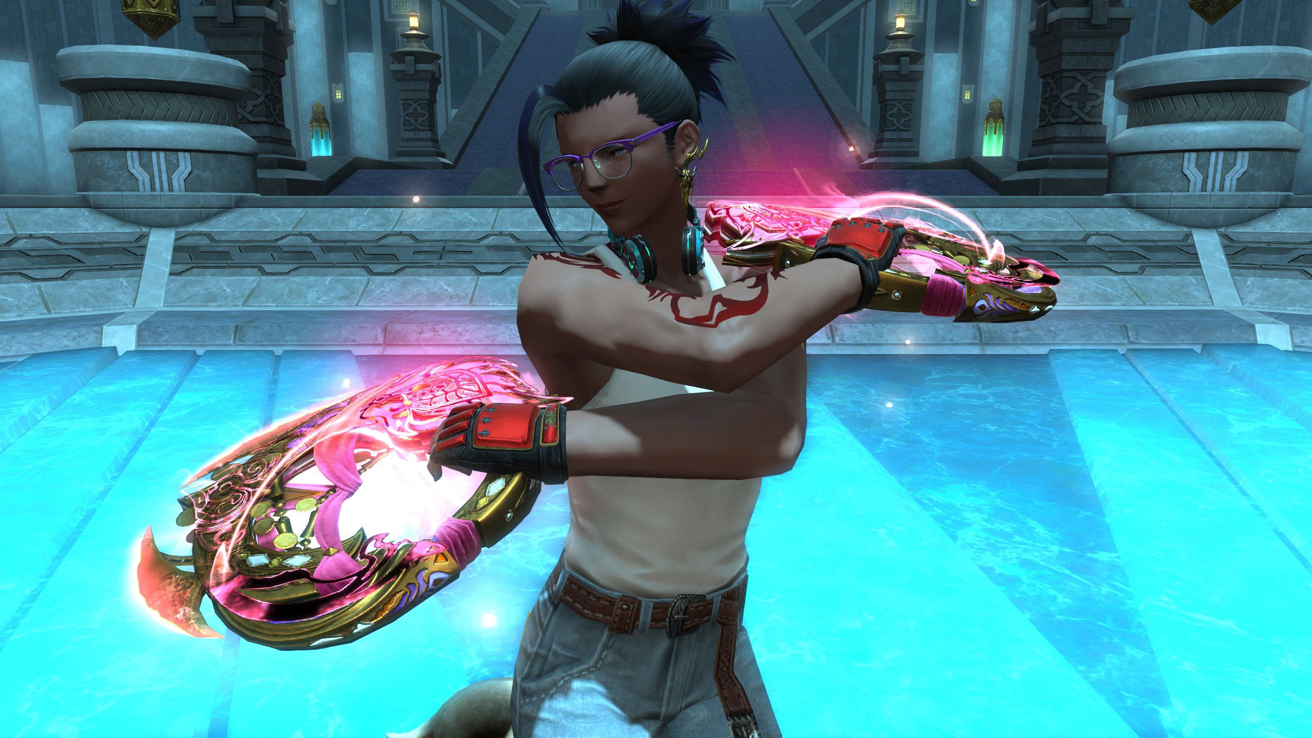 A female Roegadyn in glasses wields two pink glowing chakrams in FFXIV
