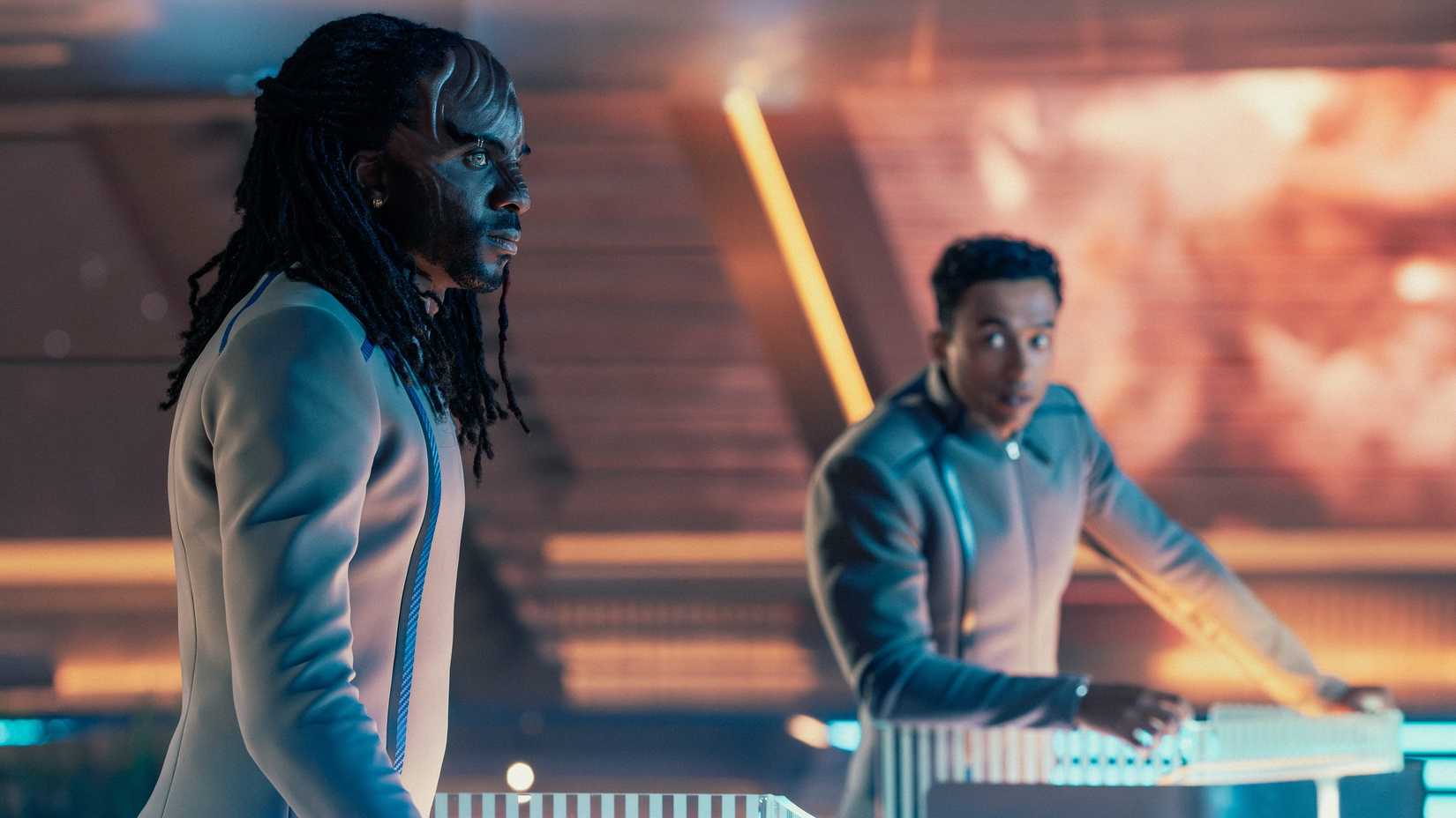 Caleb (Sandro Rosta) debates Jay-Den (Karim Diane) in Starfleet Academy