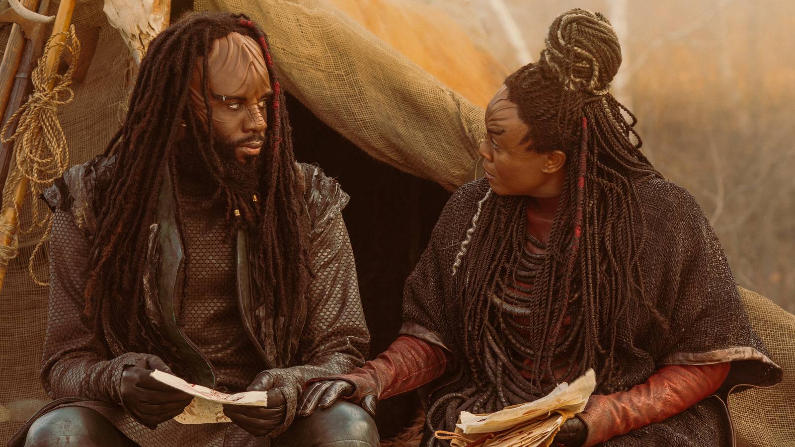 Starfleet Academy just reimagined Klingons as polyamorous refugees Starfleet Academy just reimagined Klingons as polyamorous refugees