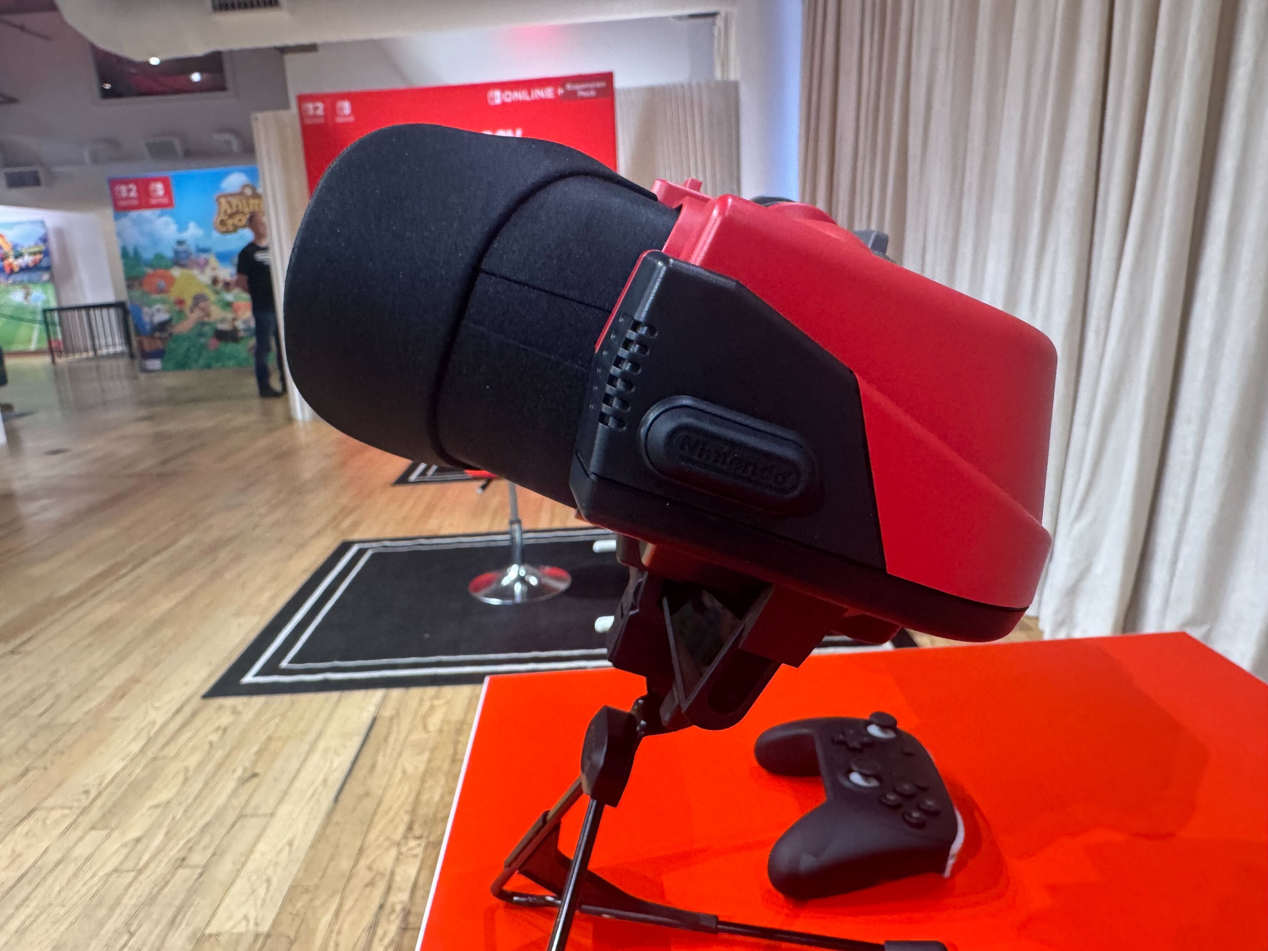 Switch 2's Virtual Boy is a faithfully awkward reproduction