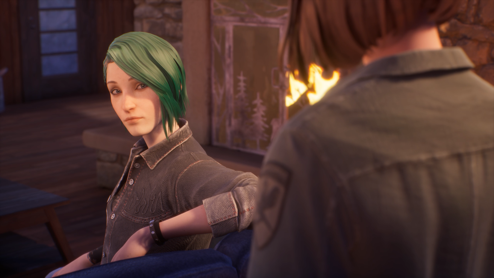 Chloe talks to Max in Life is Strange: Reunion.