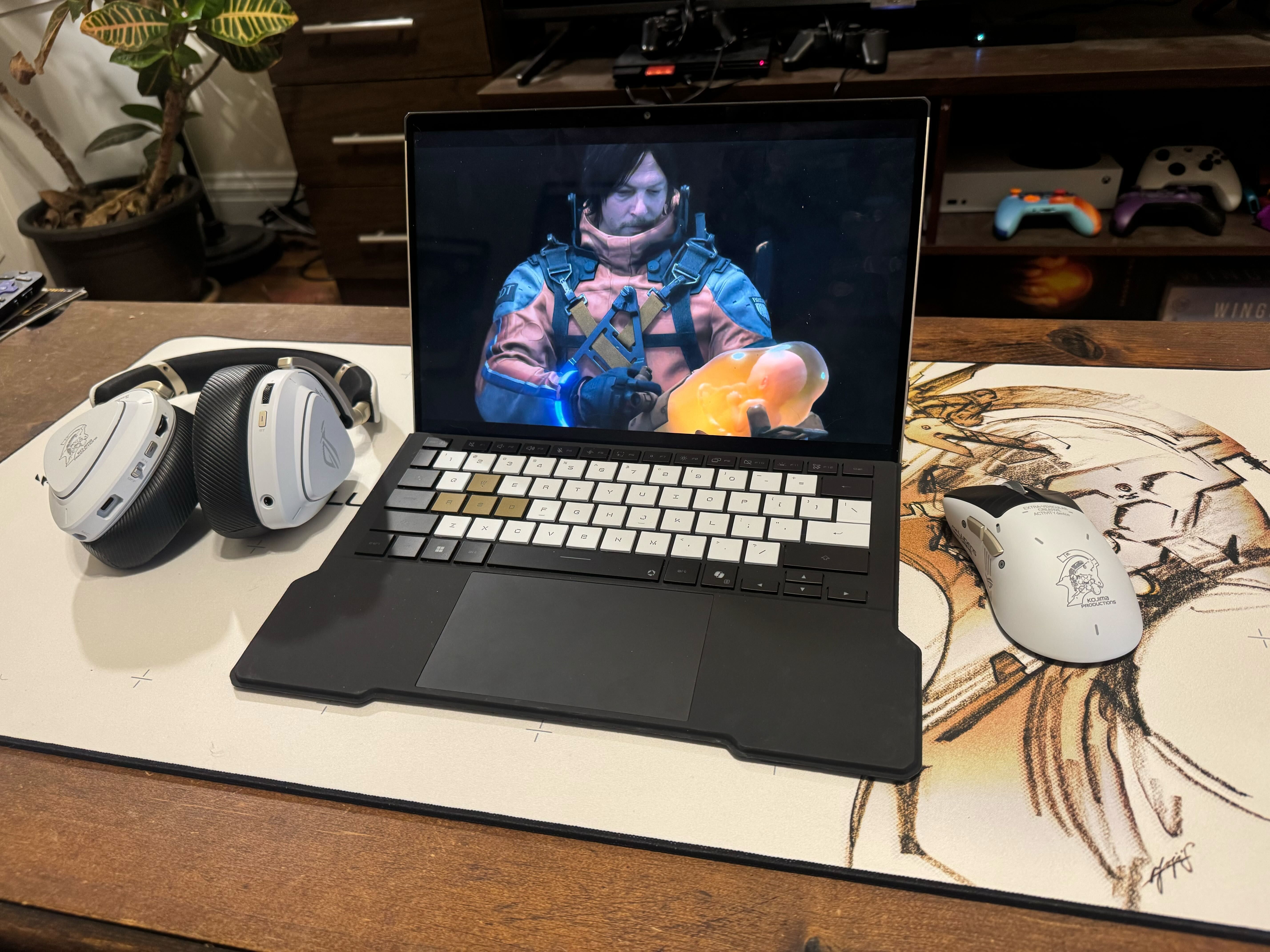 Death Stranding running on the ROG Flow Z13-KJP