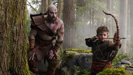 Ryan Hurst và Callum Vinson trong tạo hình God of War