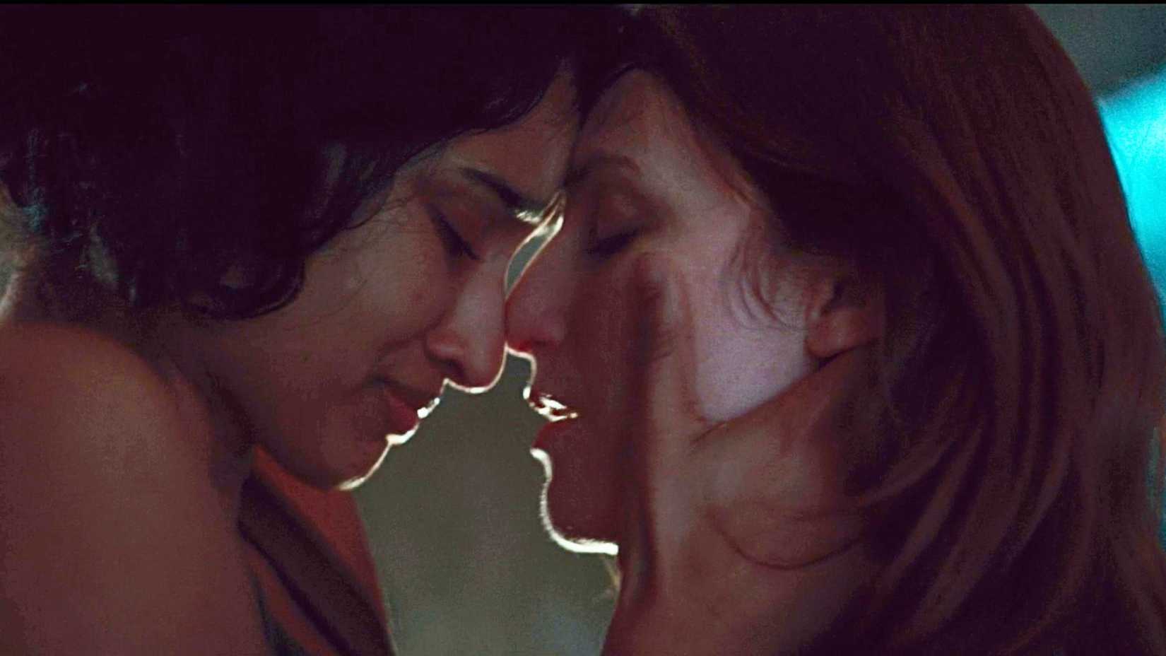 Vel and Cinta in a rare moment of tenderness