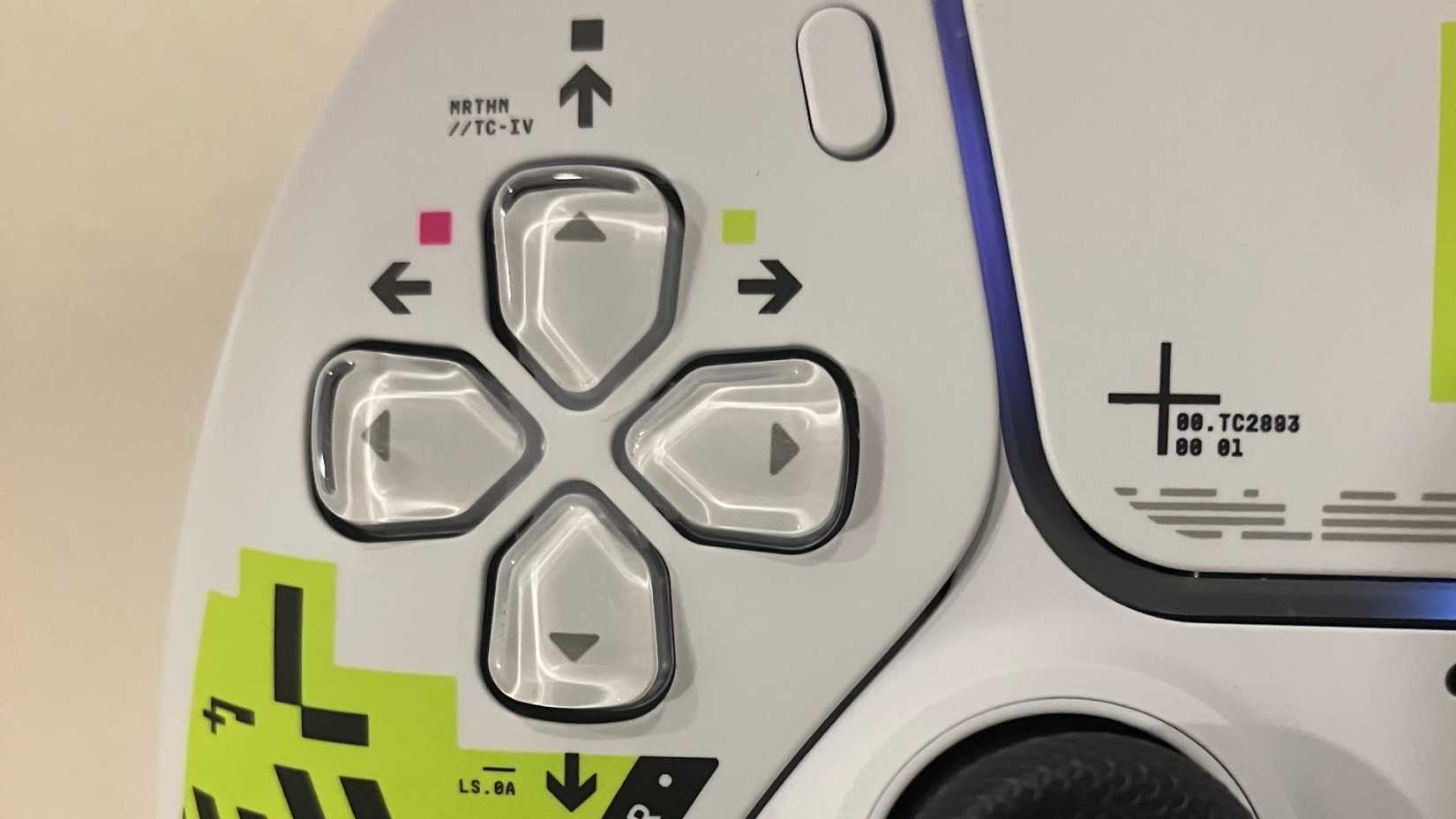 The Marathon PS5 controller D-pad up close