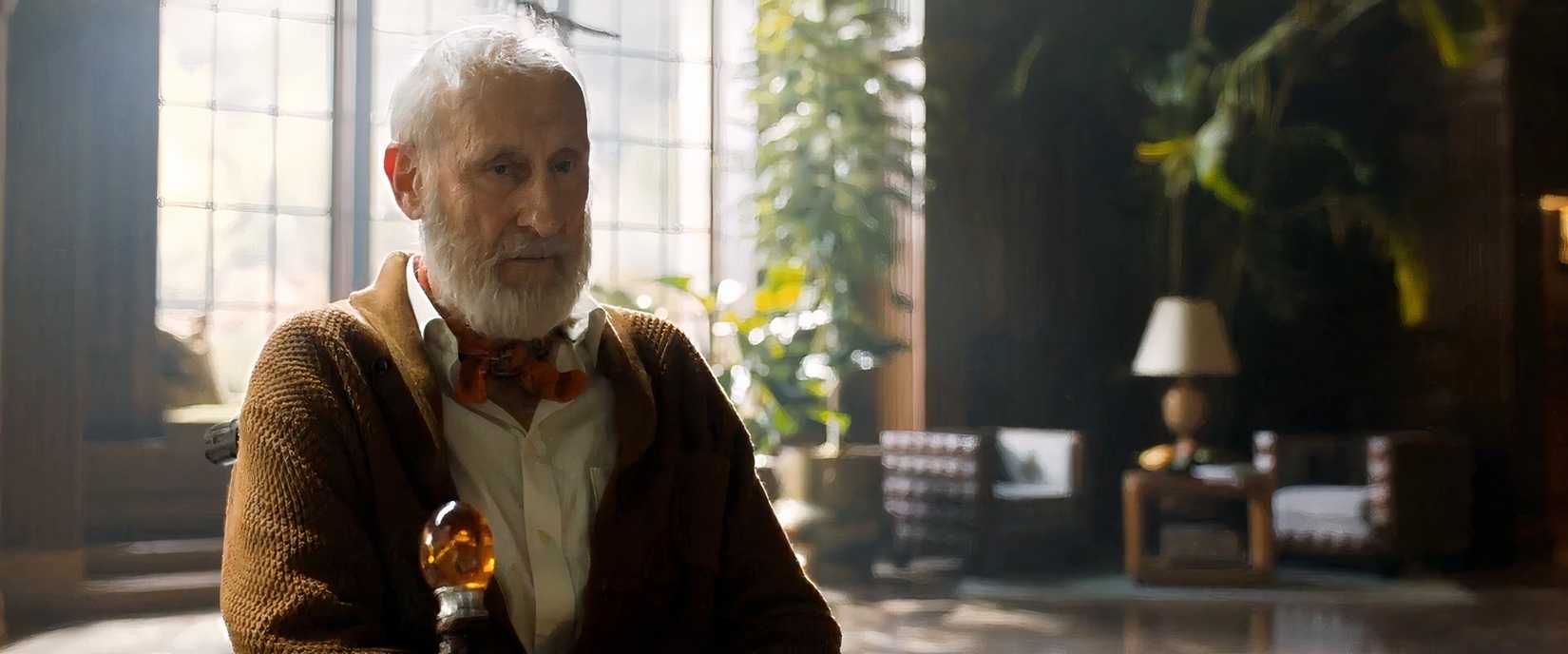 Benjamin Lockwood with the same signature cane John Hammond had