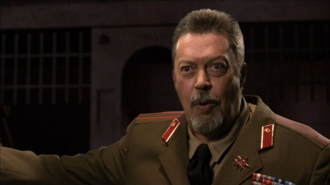 Tim Curry says spaaaaace in Red Alert 3