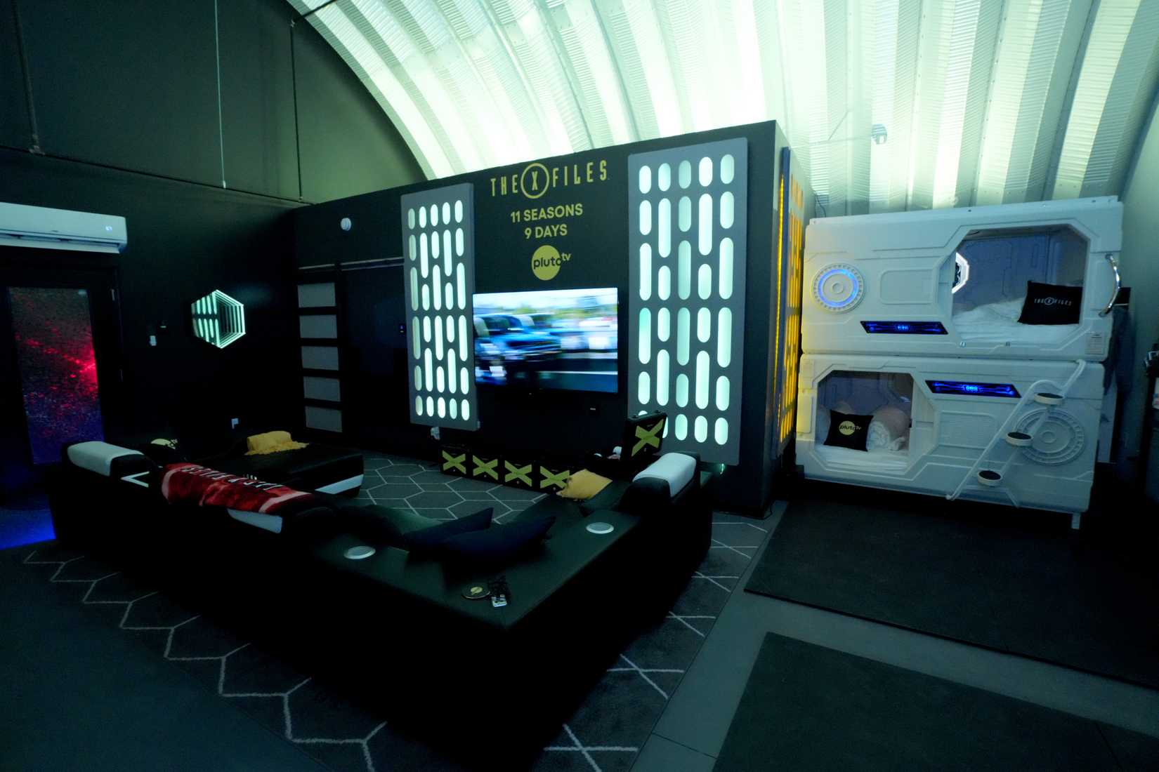 X-files Pluto TV bunker