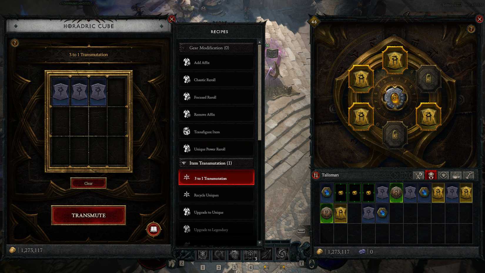 A Diablo 4 screenshot showing the Horadric Cube crafting screen