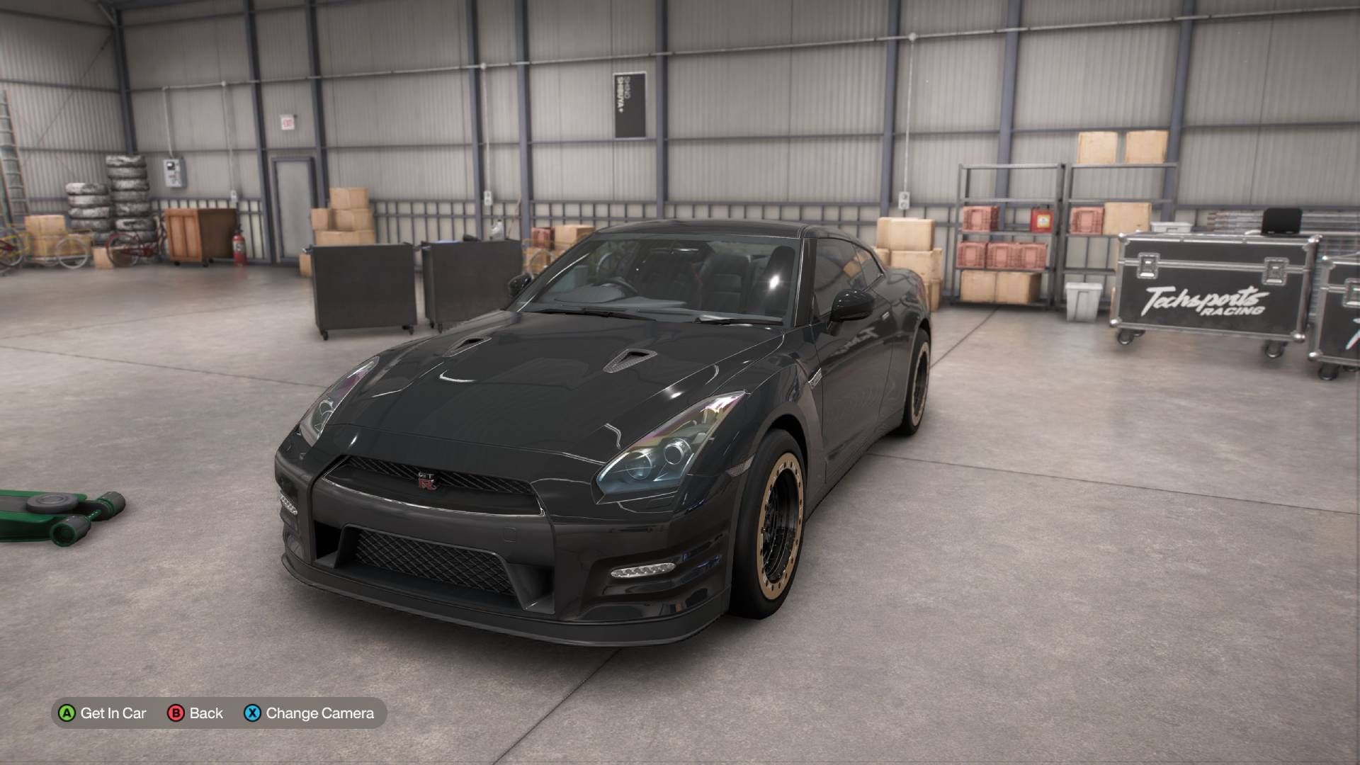 The Nissan GT-R Black R35 in the Forza Horizon 6 garage.