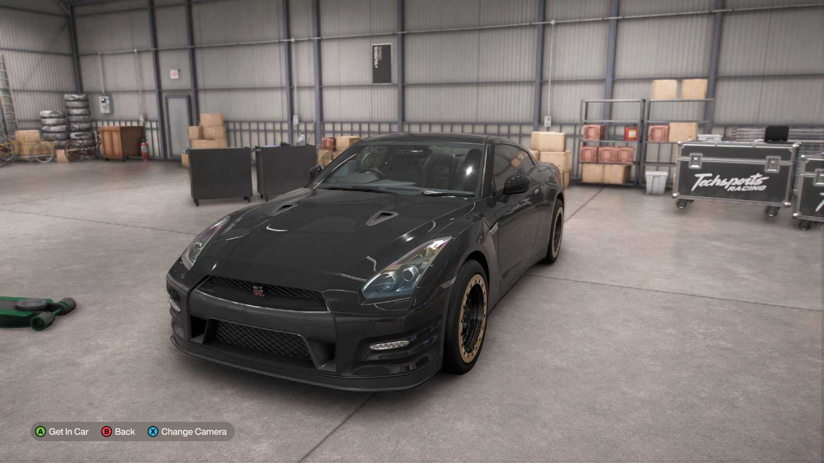 The Nissan GT-R Black R35 in the Forza Horizon 6 garage.