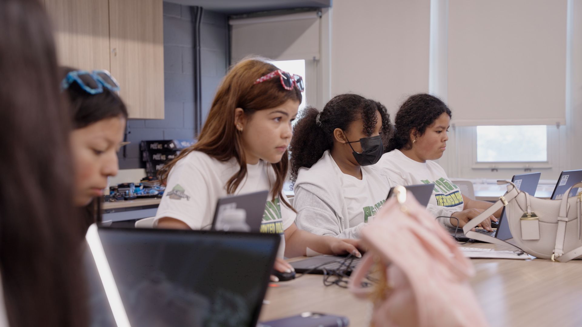 Watch Polygon's new Minecraft documentary about the kids rebuilding New ...