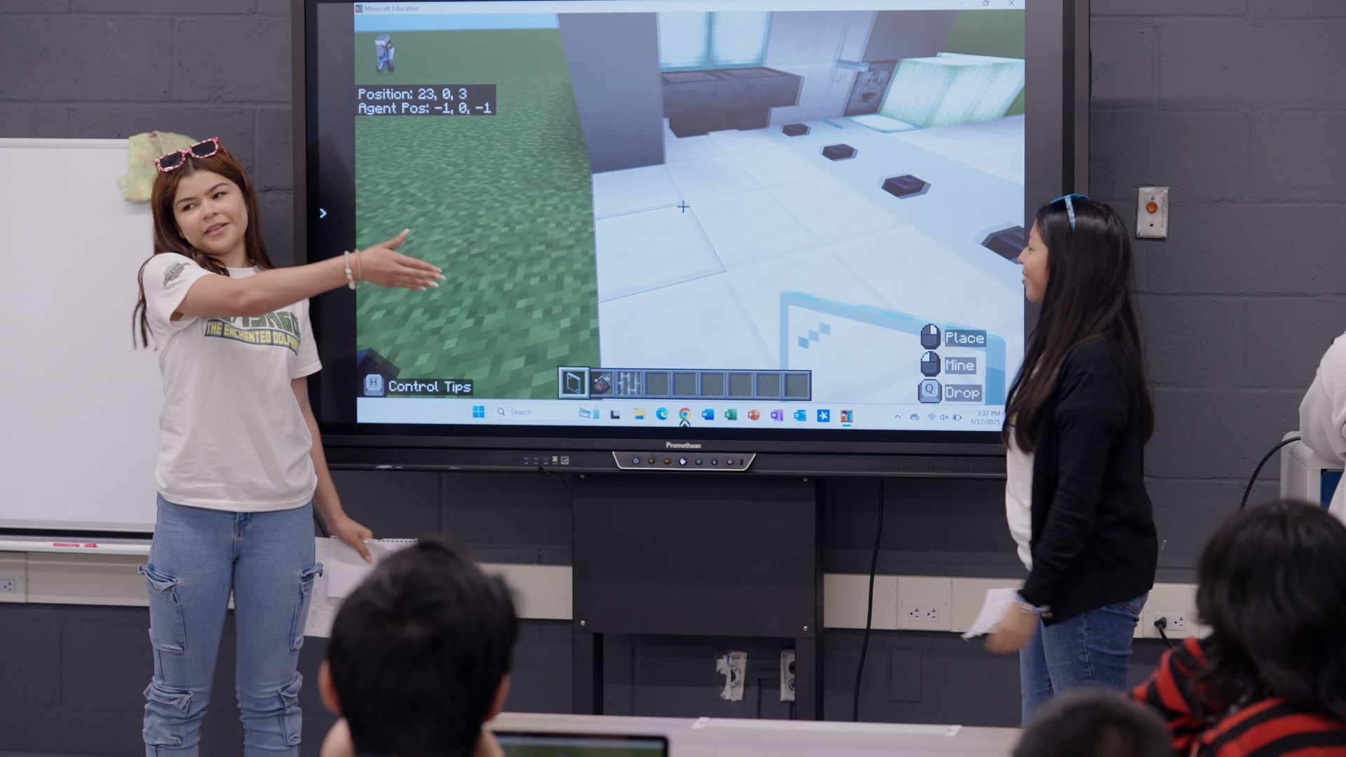 Watch Polygon's new Minecraft documentary about the kids rebuilding New ...