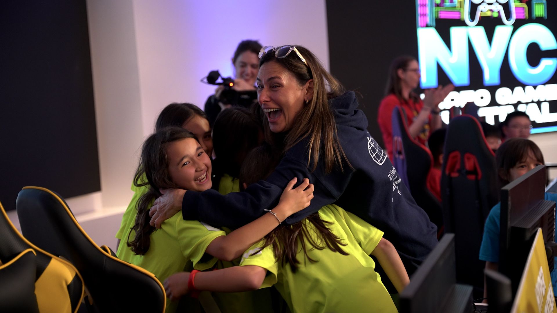 Watch Polygon's new Minecraft documentary about the kids rebuilding New ...