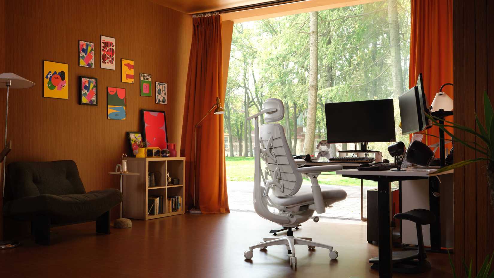 Introducing The LiberNovo Maxis, A Series Of Office Chairs For Bigger And Taller Users