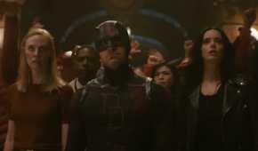 Daredevil stands with his supporters that stormed the courthouse