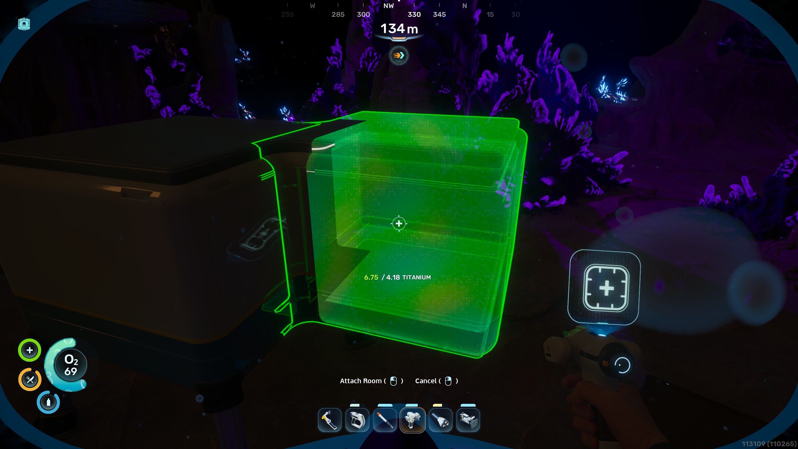 Expanding a base module in Subnautica 2