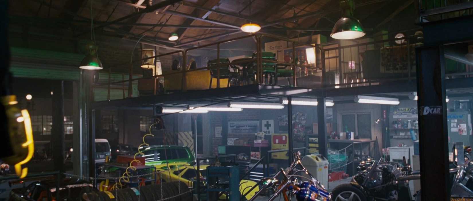 Tokyo Drift Han's Garage