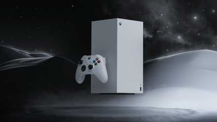 A white Xbox Series X console