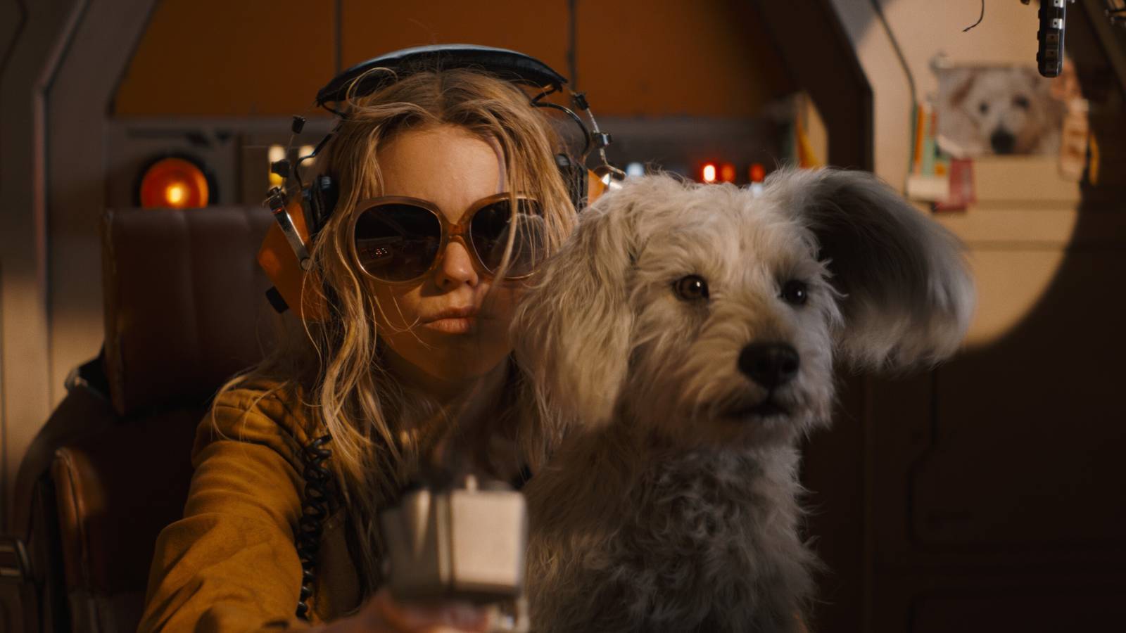 Supergirl is already getting a new adaptation after movie bombs at box office Supergirl is already getting a new adaptation after movie bombs at box office