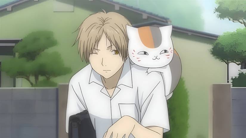 Natsume y su amigo gato pasan tiempo juntos en el Libro de los amigos de Natsume