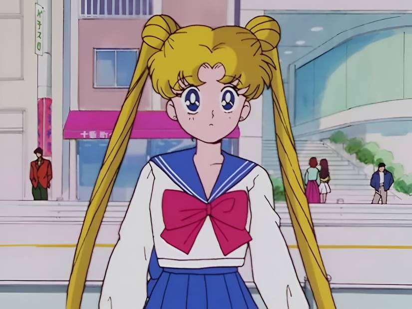 Usagi looks baffled while she is at school in Sailor Moon