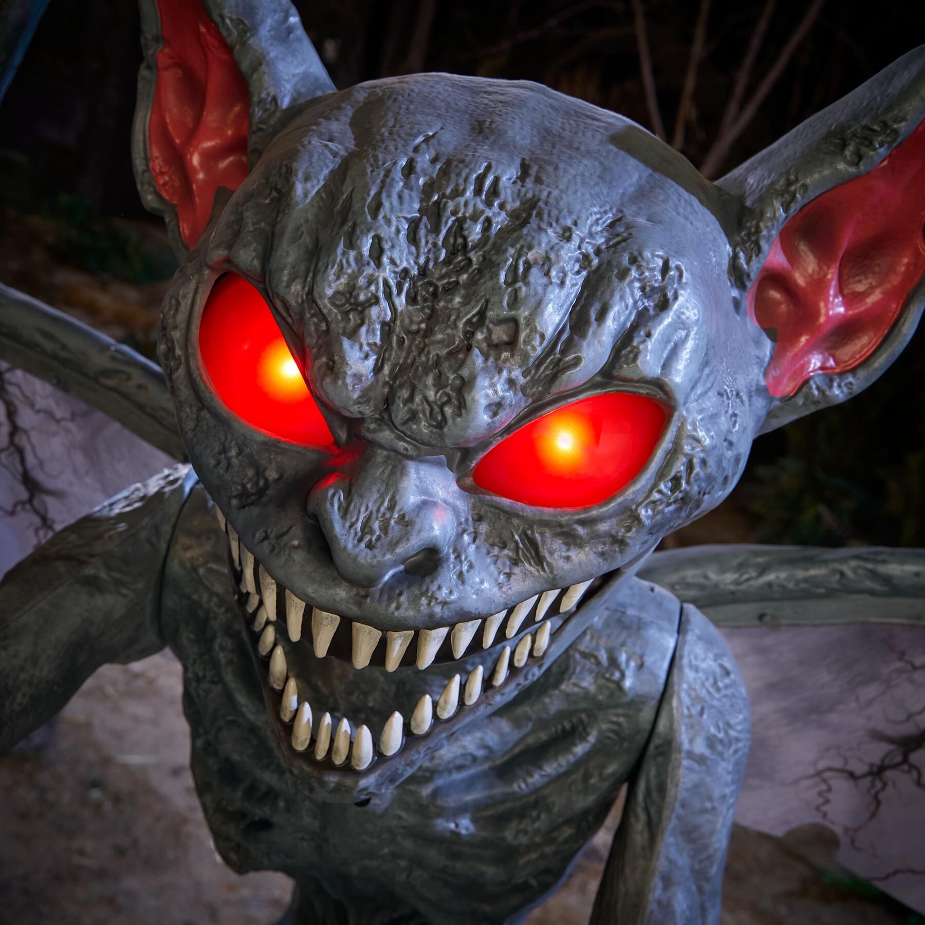 5.5 FT Animated Evil Pixie Face