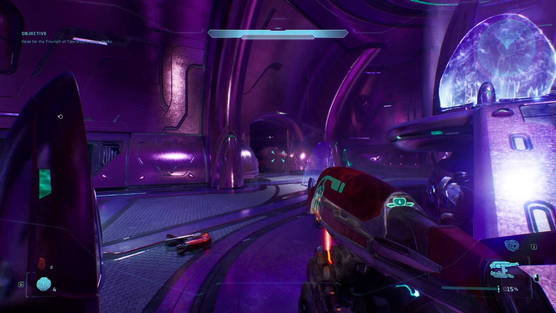 Halo: The Evolved Campaign의 플레이어는 해골로 이어지는 열린 문을 바라보고 있습니다.