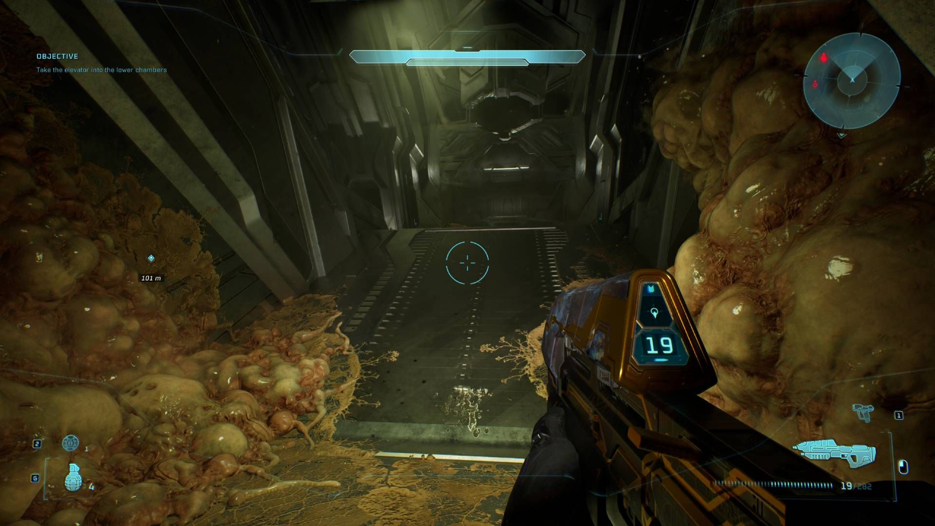  Campaign Evolved wielding an assault rifle.