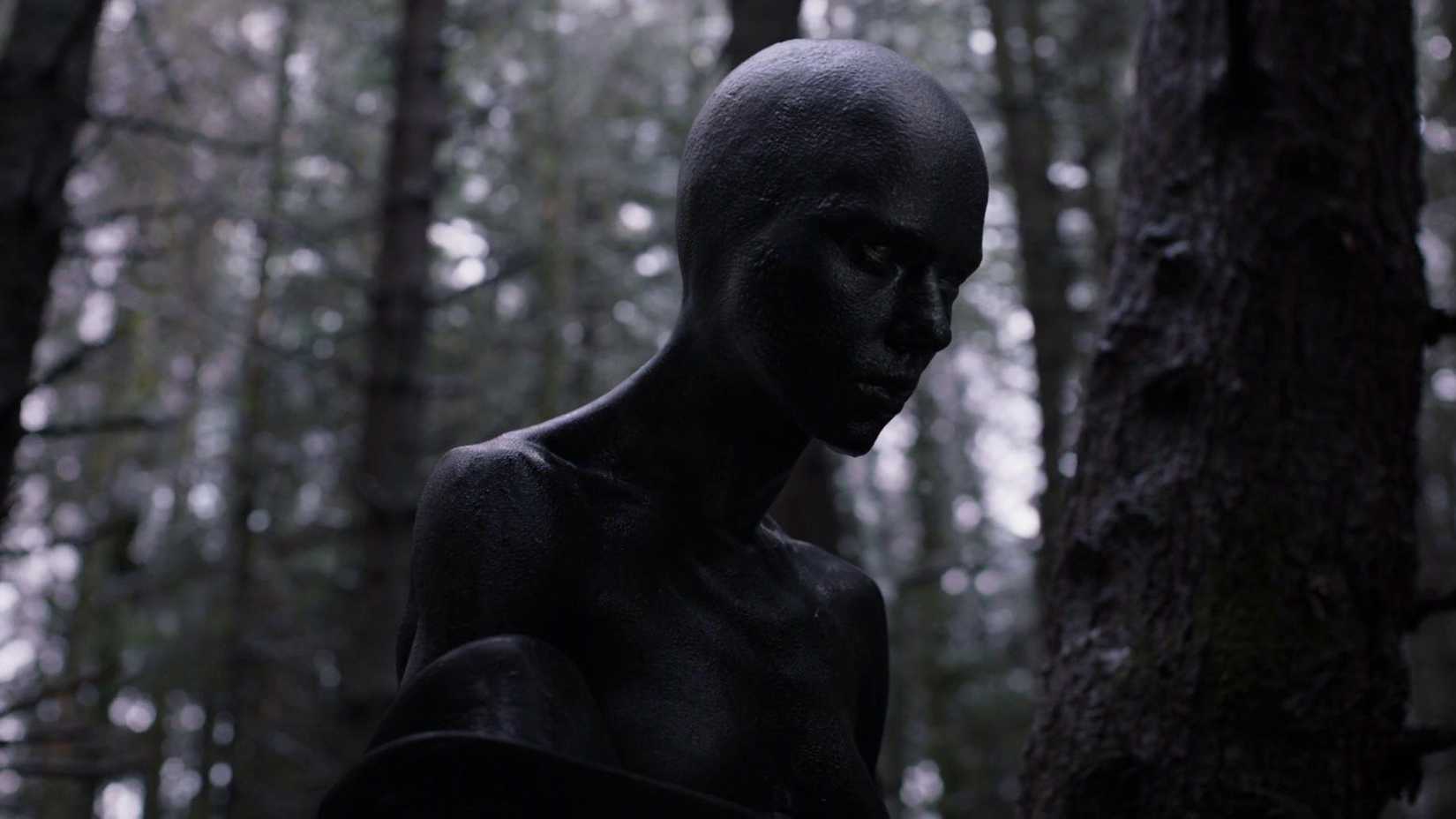 Scarlett Johansson's Irresistible R-Rated Sci-Fi Thriller Is Now Free to Watch on Streaming