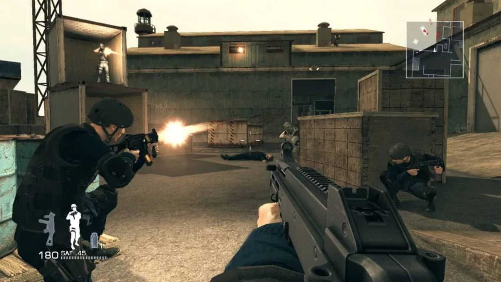 The player in 007 Quantum of Solace wielding an assault rifle.