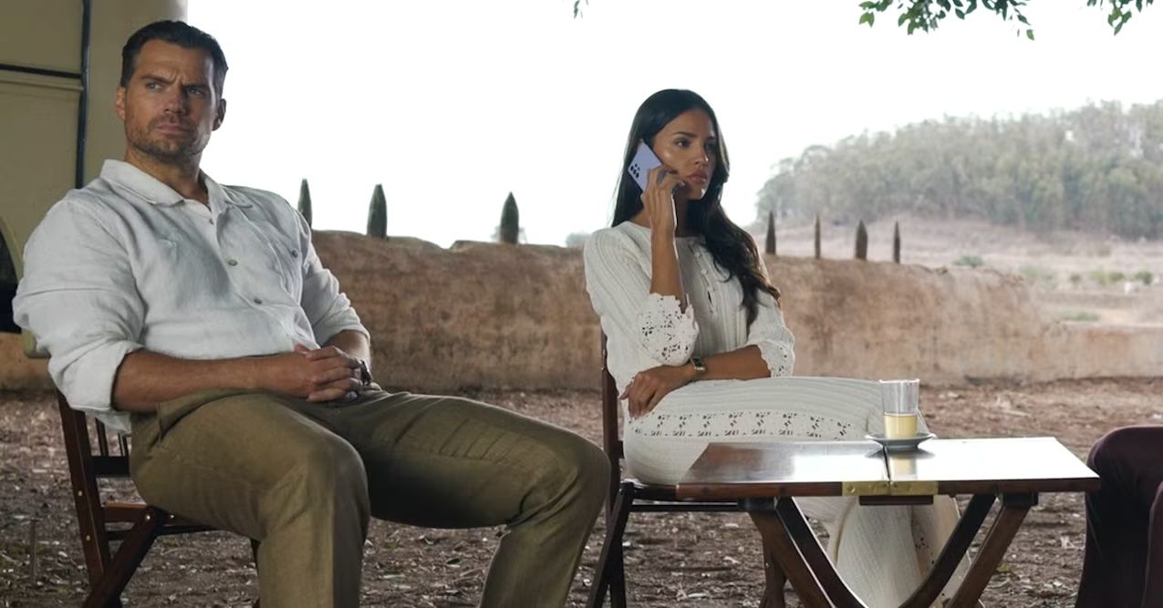 eiza gonzalez henry cavill in the grey