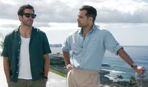 jake gyllenhaal henry cavill in the grey-1