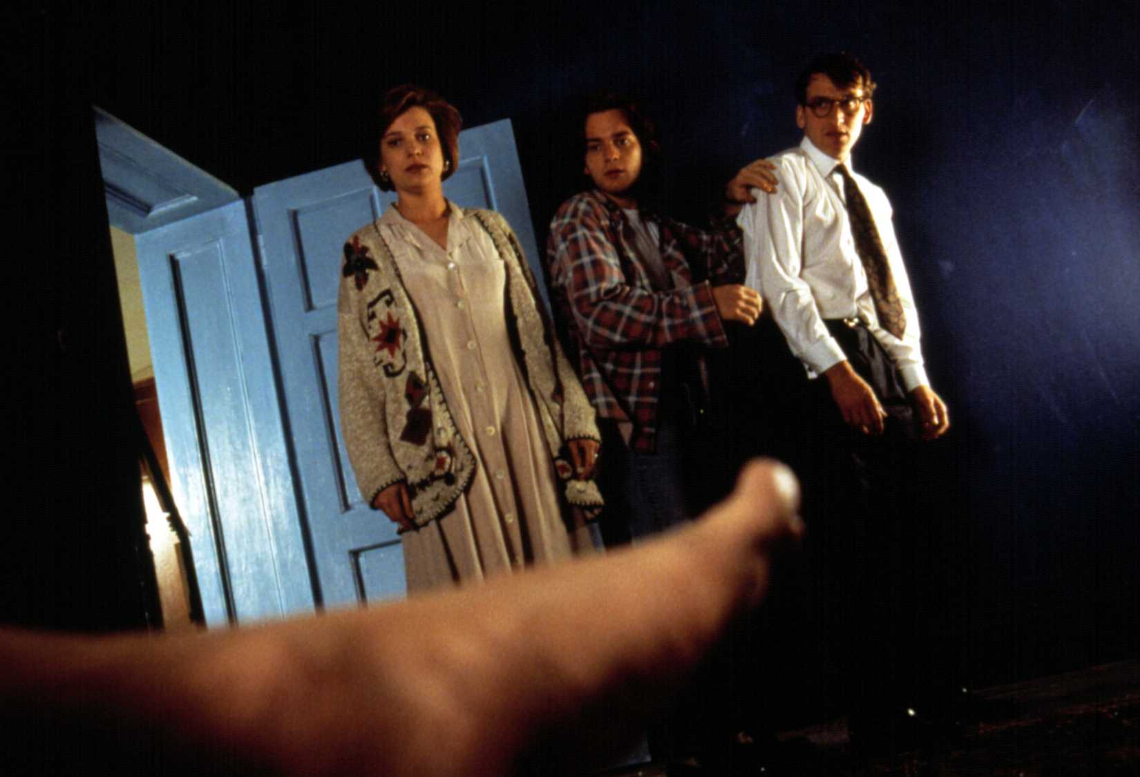 Kerry Fox, Ewan McGregor, and Christopher Eccleston look alarmed at a naked food