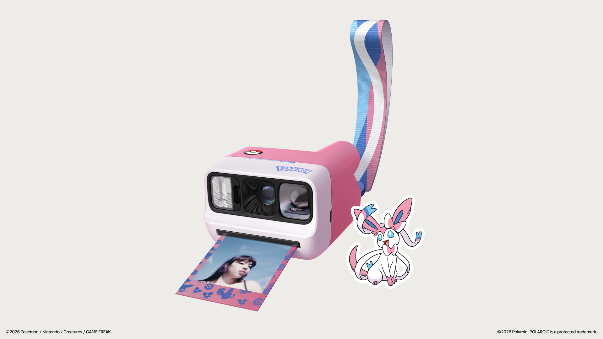 Polaroid Pokemon Comms 16x9 SylveonGo Cf406e