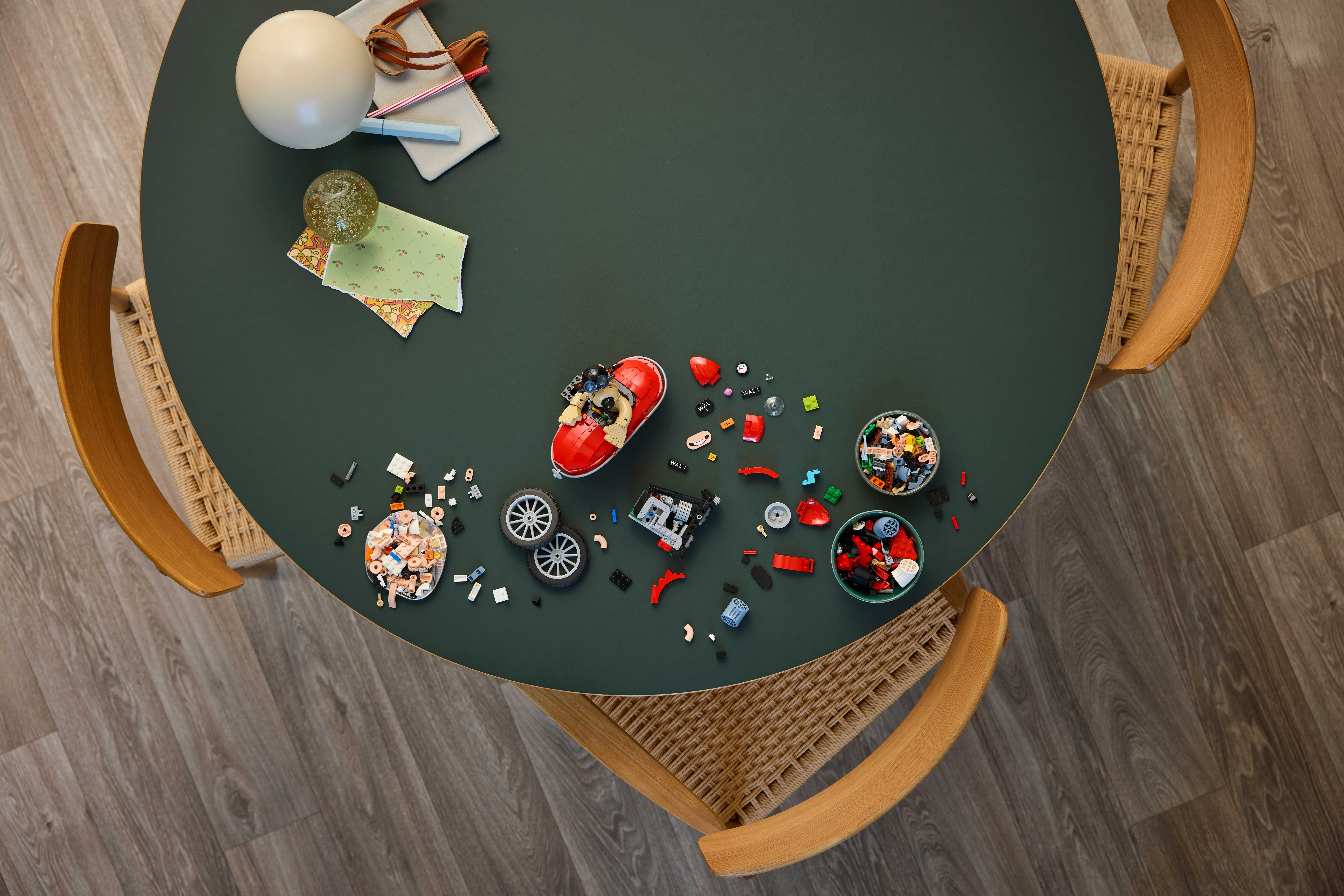 The Wallace and Gromit Set in a state of dissassembly.