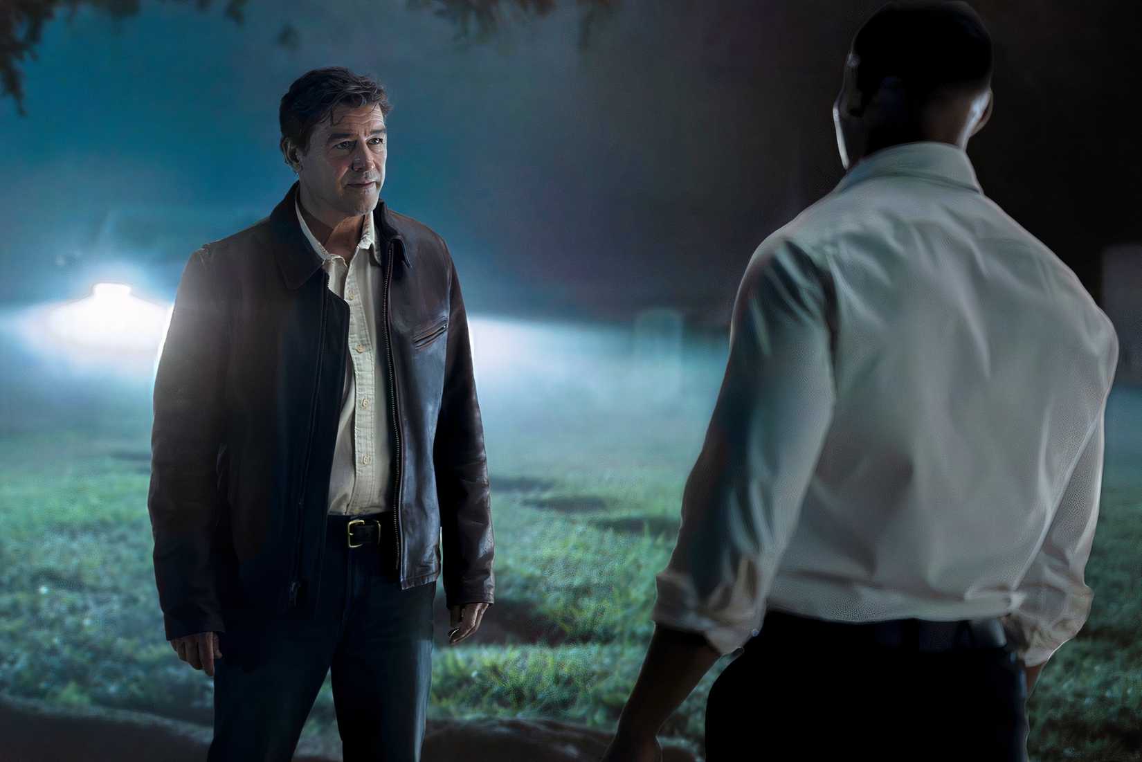 kyle-chandler lanterns