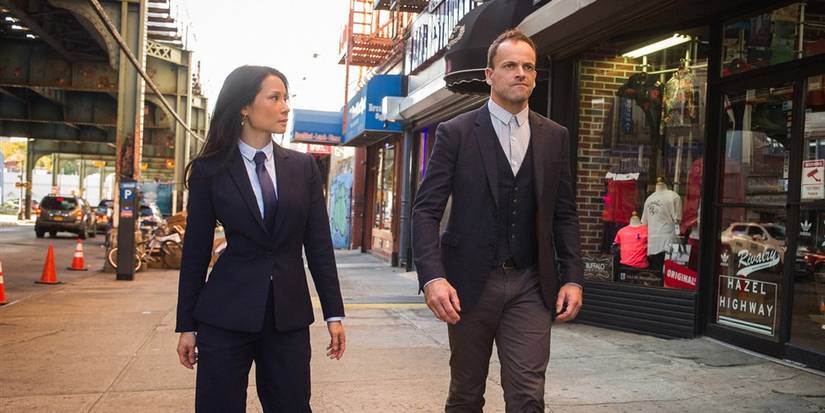Lucy-Liu-Jonny-Lee-Miller-Elementary