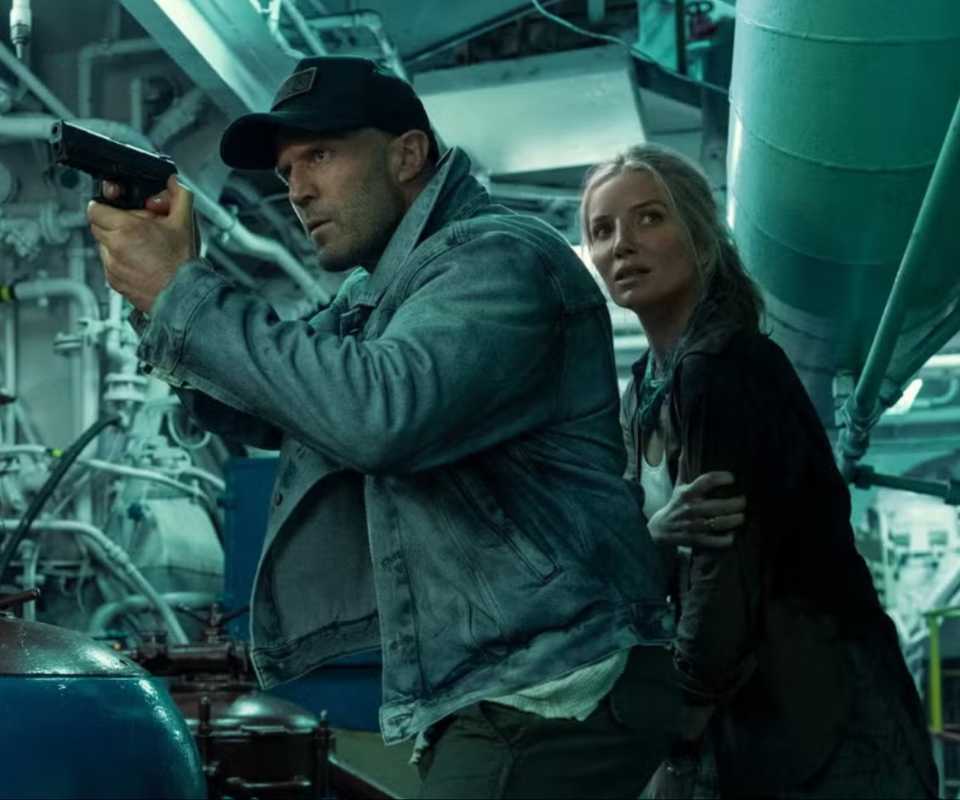 Jason Statham and Annabelle Wallis in Mutiny